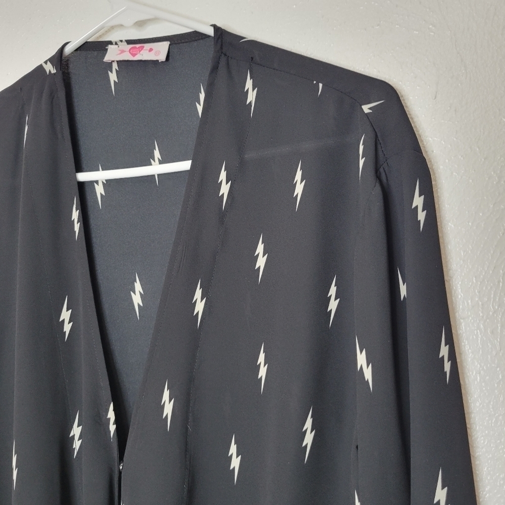 Buddy Love Lighting Front Tie Blouse  Black and White Women's Size XSmal - Picture 2 of 8